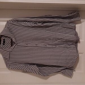 Dark grey and light grey button up shirt sz med vintage